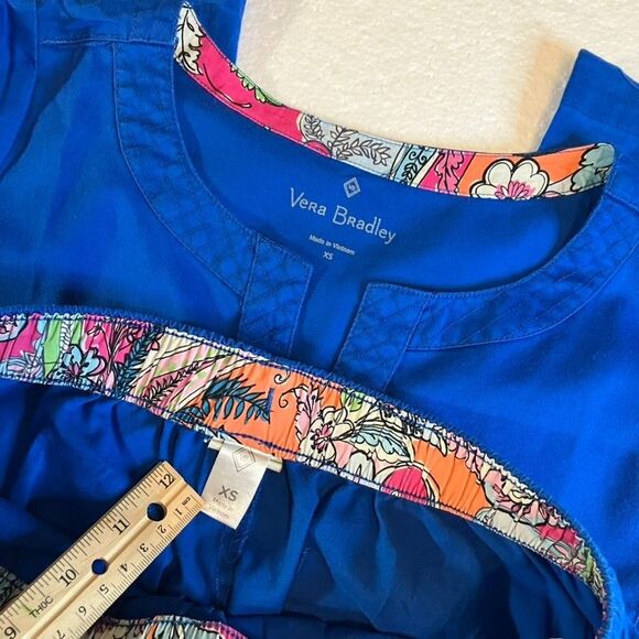 Vera Bradley XS Women's Medical Scrub Set Top/Pants Royal Blue Size Extra Small - Picture 4 of 16